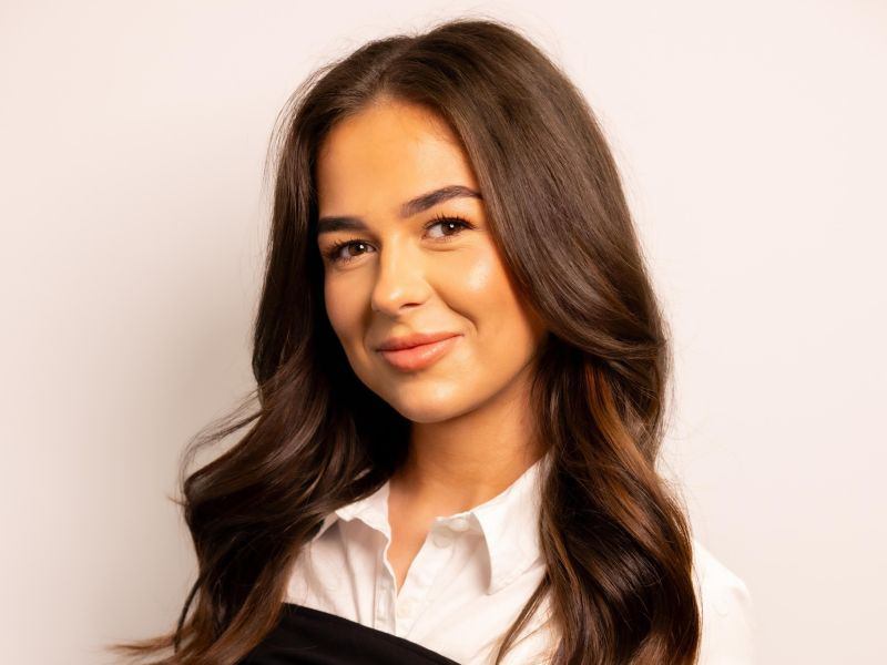 Macey, Senior Recruitment Consultant